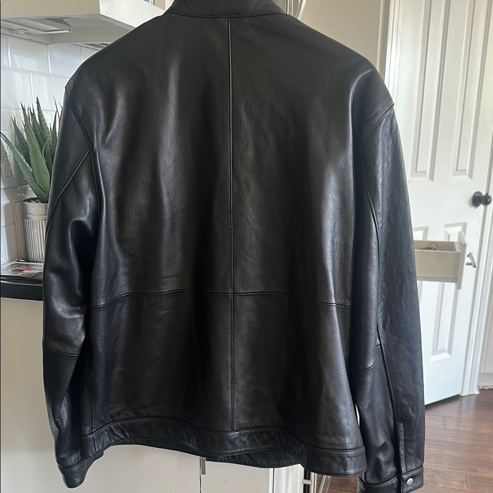 NWT Men’s Jos A Banks Leather jacket - Picture 2 of 4